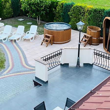 Villa Sophie Zabno エクステリア 写真
