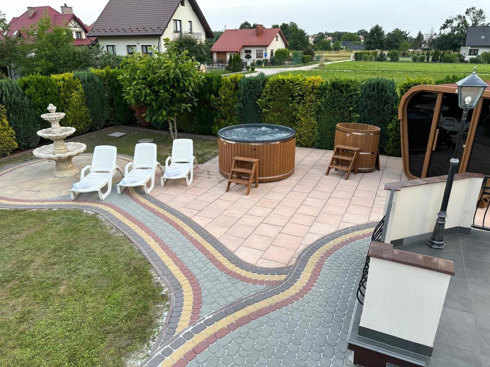 Villa Sophie Zabno エクステリア 写真